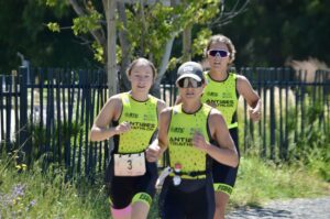 Lire la suite à propos de l’article SEMAINE D3 : une saison de transition placée sous le signe du plaisir et de la cohésion pour l’équipe féminine d’Antibes Triathlon